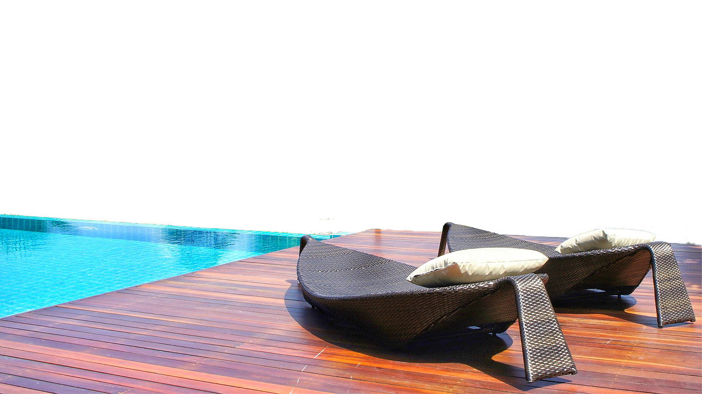 Pool with 2 sunbeds